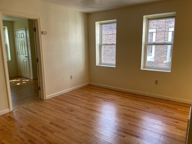Building Photo - 714 Shawmut Ave