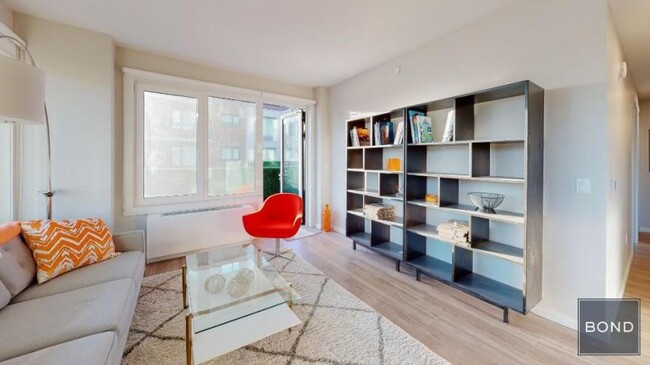 Building Photo - 2 bedroom in JAMAICA HILLS NY 11432