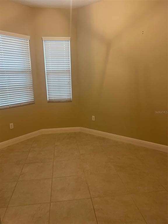 Building Photo - 30447 Ceasar Park Dr