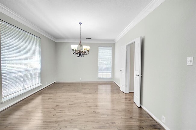 Building Photo - 66 N Thundercreek Pl