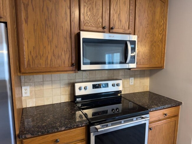 Building Photo - 942 Nittany Ct