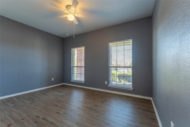 Building Photo - 2401 Spruce Springs Way