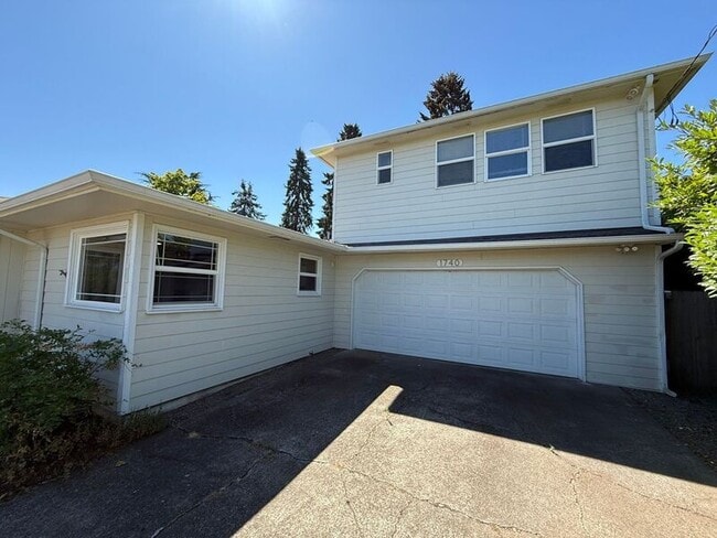Building Photo - 1740 Glen Creek Rd NW