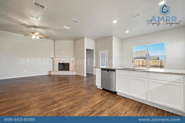 Building Photo - 4 Bedroom Home In Frenship ISD