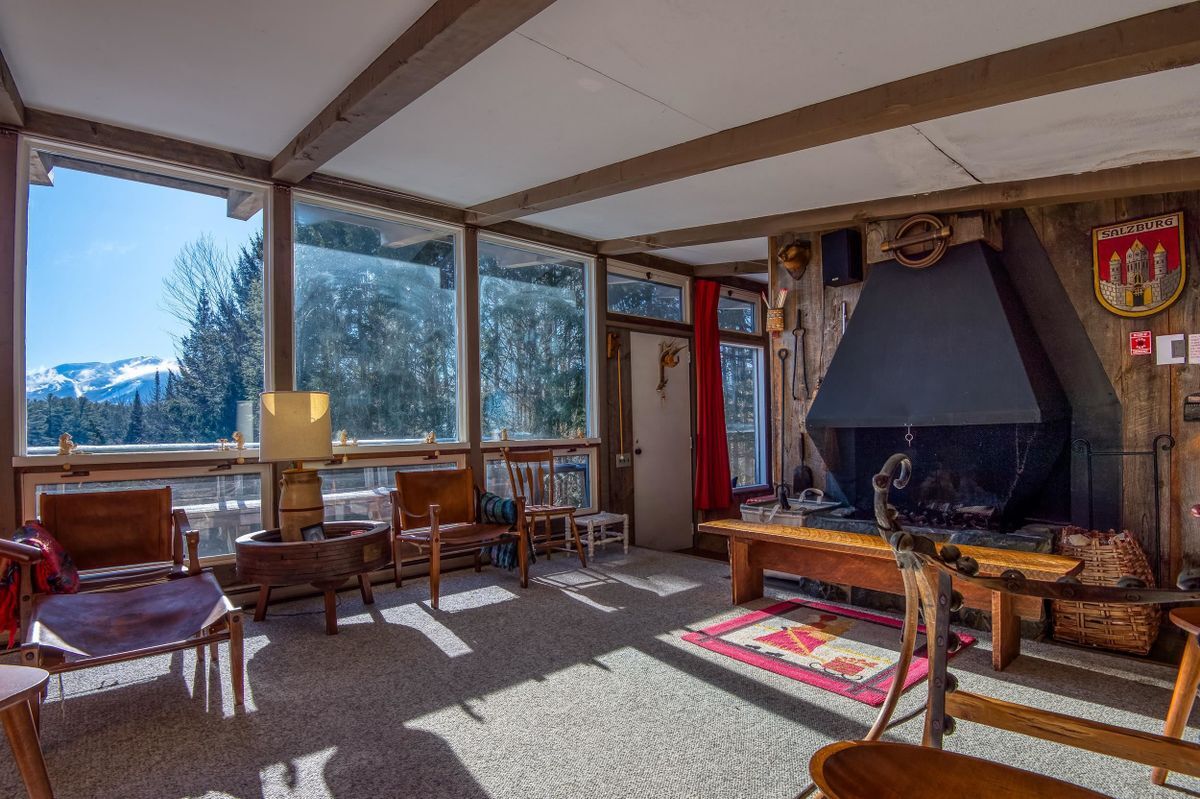 Building Photo - 36 Hoffmans