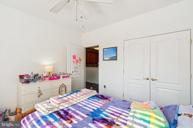 Building Photo - 12161 Abington Hall Pl