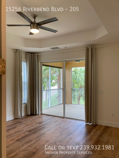 Building Photo - 15256 Riverbend Blvd