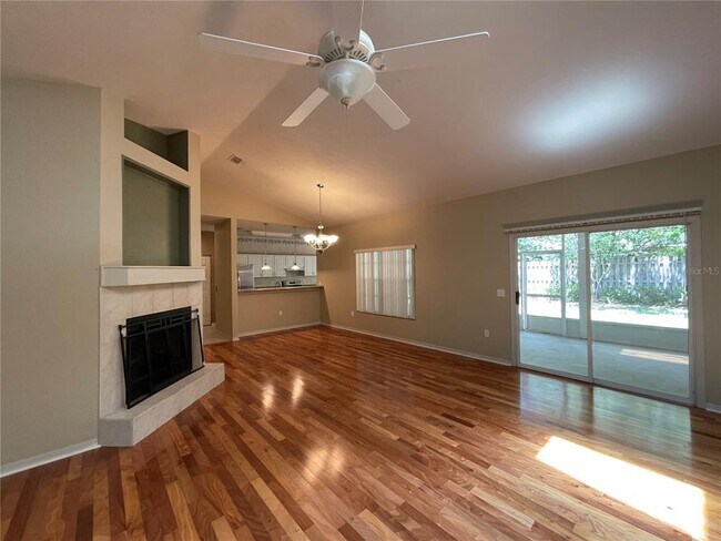 Building Photo - 4431 NW 35th St