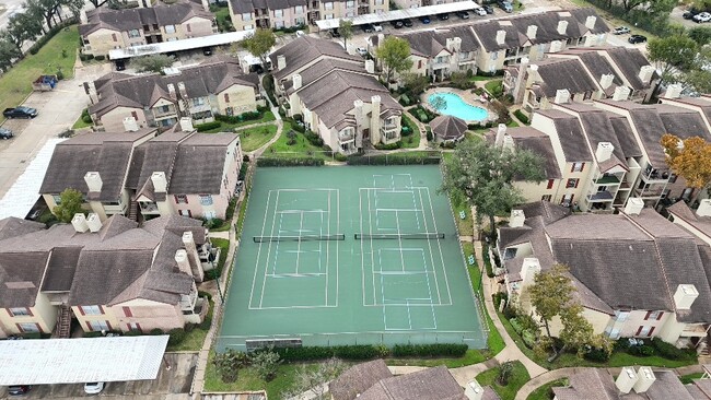 Building Photo - 2120 El Paseo St