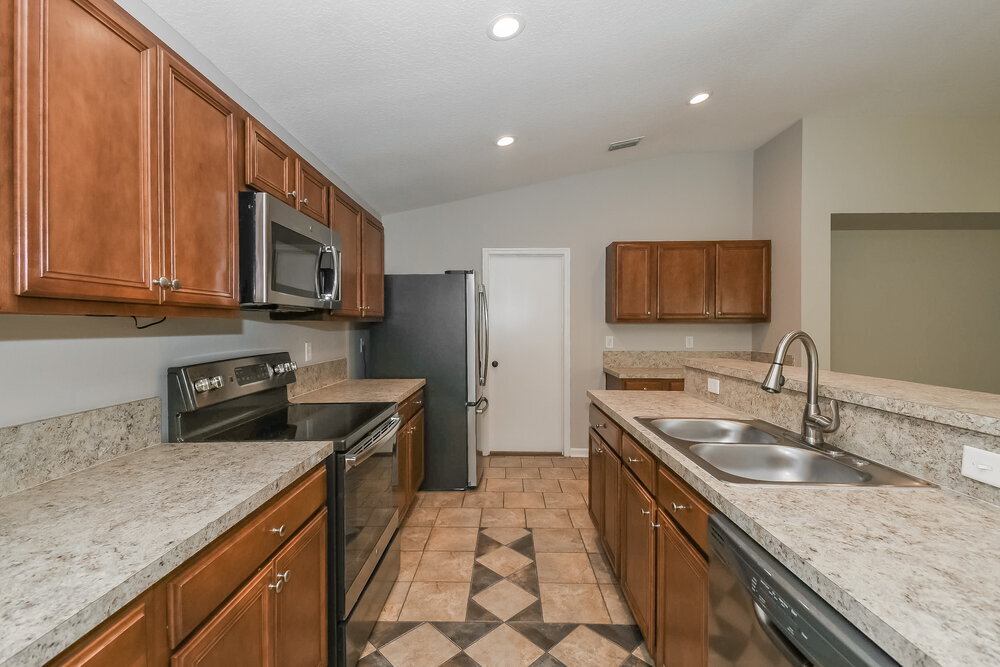 Building Photo - 12616 Pine Marsh Way