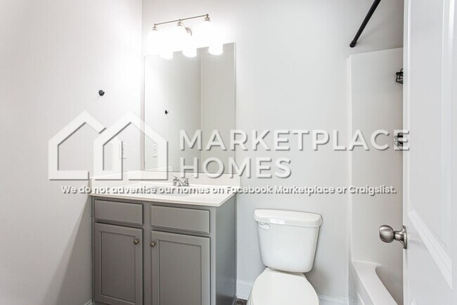 Building Photo - 6265 Trickle Bnd