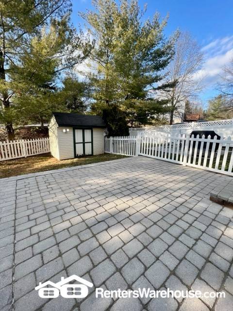 Building Photo - 1214 Seron Ct