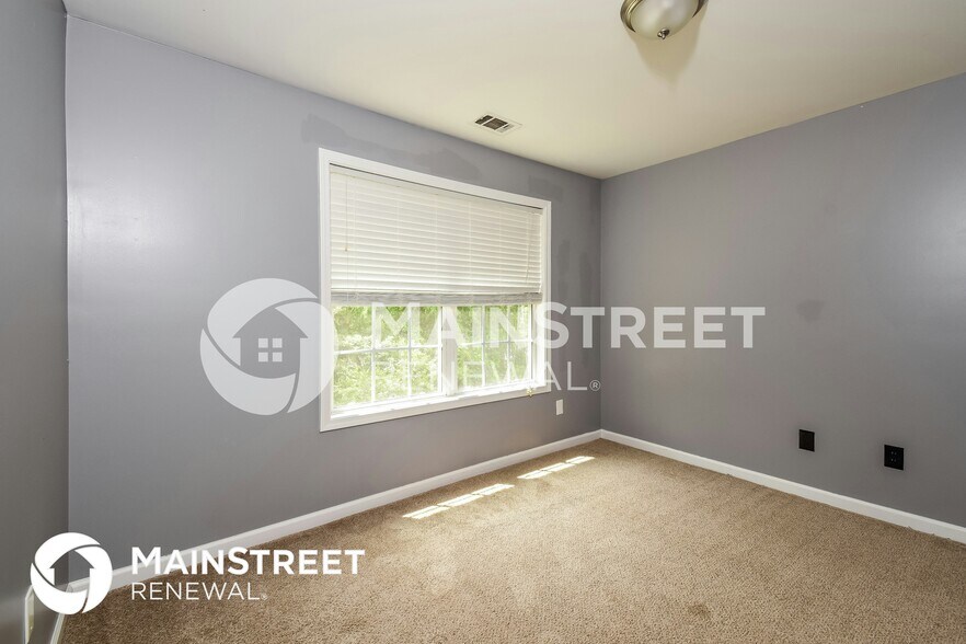 Building Photo - 2796 Jacob Ln