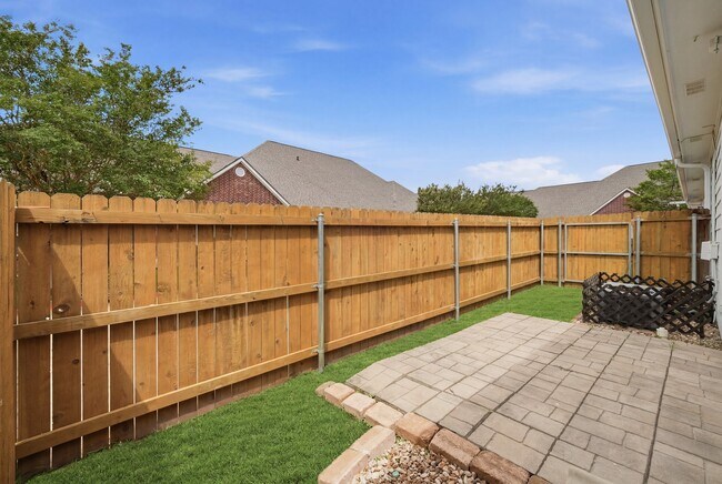 Building Photo - 1612 Culture Ln