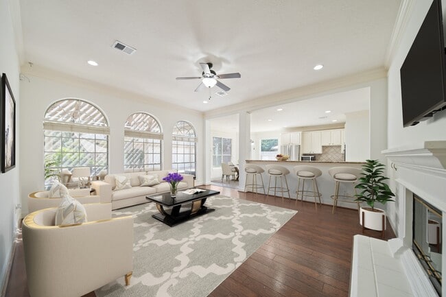 Building Photo - 5403 Indian Shores Ln