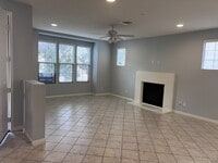 Building Photo - "Spacious 3-Bed Townhouse Retreat with 2.5 Baths in Beautiful Oceanside – 1,797 Sq Ft of Modern L...