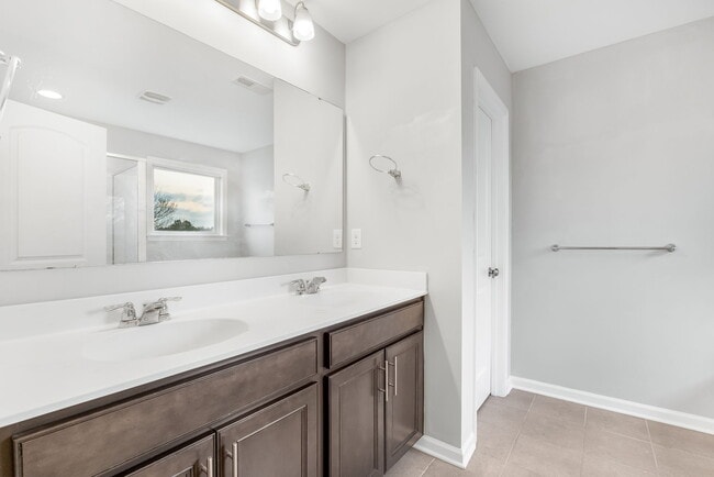 Building Photo - 4622 Meshack Ave