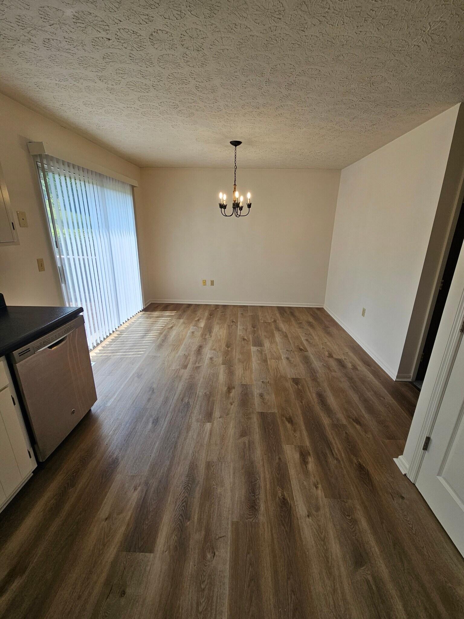 Building Photo - 265 N Ashbrook Cir