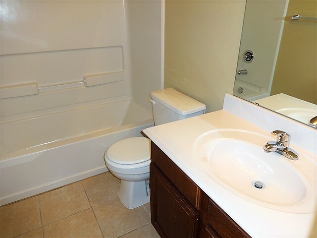 Building Photo - 317 Misty Mountain Dr