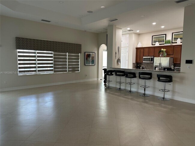 Building Photo - 8938 W 35th Way