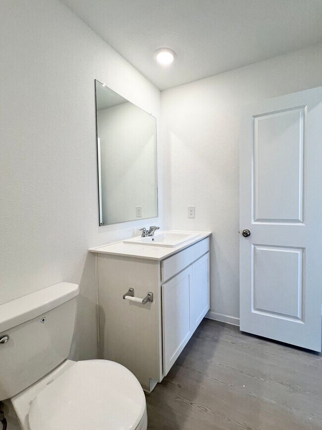 Building Photo - New Build in the Lovely Rosemary Ridge Subdivision