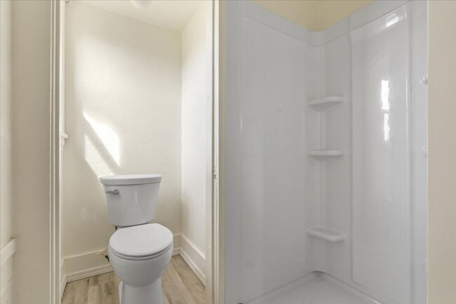 Building Photo - Single-family home with flexible leases - ...
