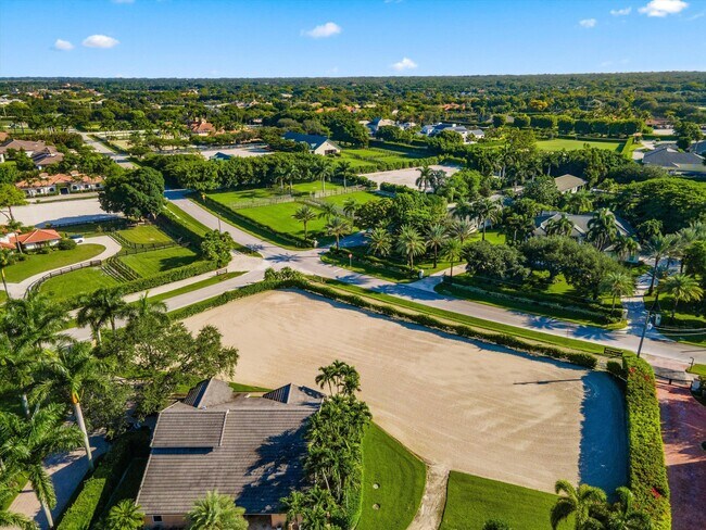 Building Photo - 14911 Equestrian Way