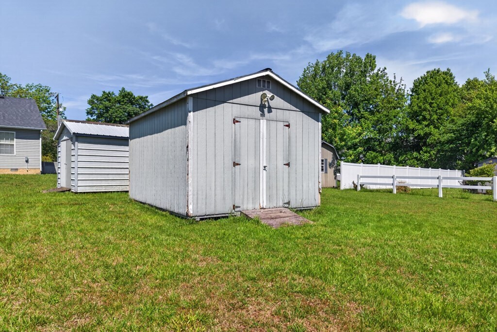 Building Photo - 1298 Copperfield Dr
