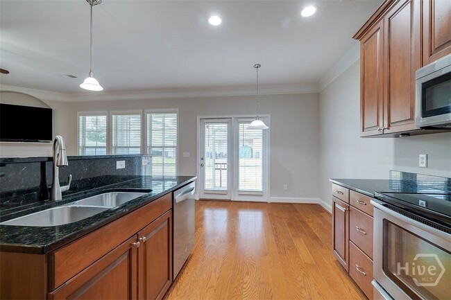 Building Photo - 255 Durham Park Way