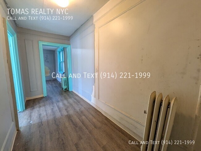 Building Photo - 153 McLean Ave