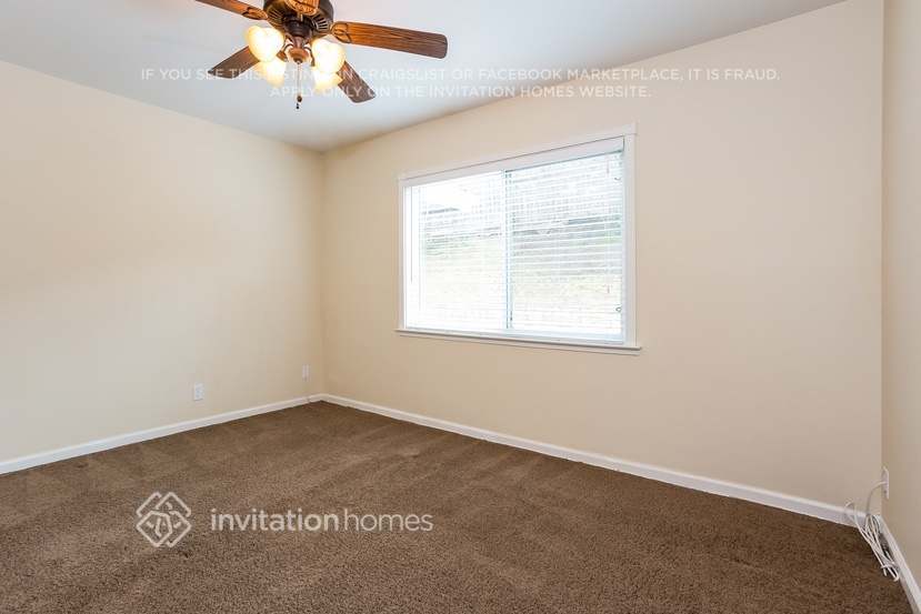 Building Photo - 513 San Joaquin Ave