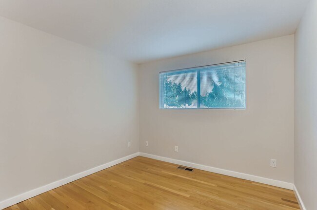 Building Photo - Beautiful Redmond Home Near Microsoft and ...
