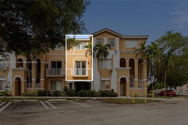 Building Photo - 17640 NW 73rd Ave