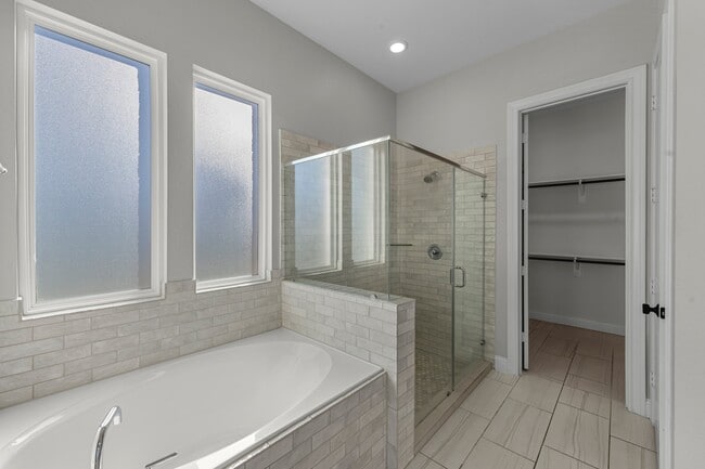 Building Photo - 19006 Sam Bass Ct