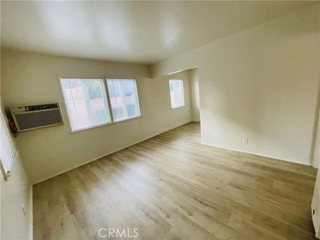 Building Photo - 731 S Almansor St