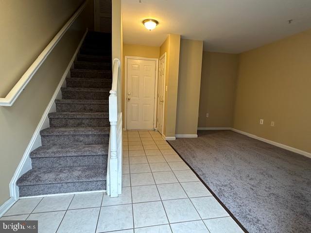 Building Photo - 21759 Dragons Green Square