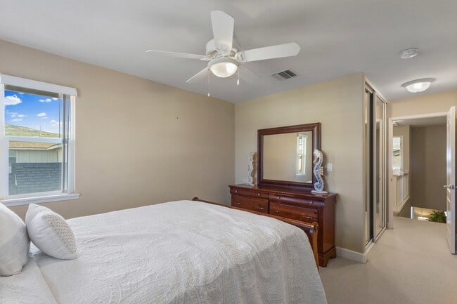 Building Photo - 92-1500 Aliinui Drive