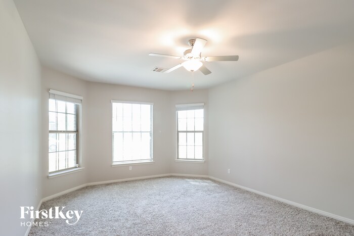 Building Photo - 13629 Lansman Dr
