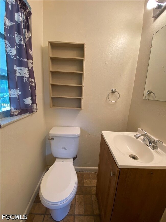 Building Photo - 7906 Suncoast Dr