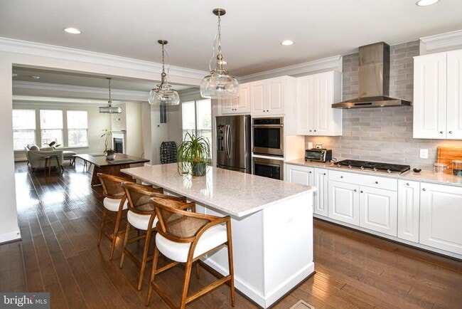 Building Photo - 13825 Estuary Pl