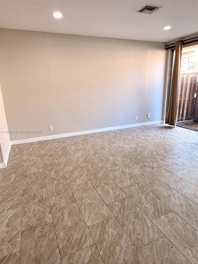 Building Photo - 833 NW 81st Terrace