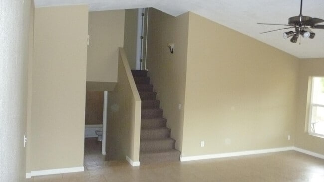 Building Photo - 608 S San Marcos Ct