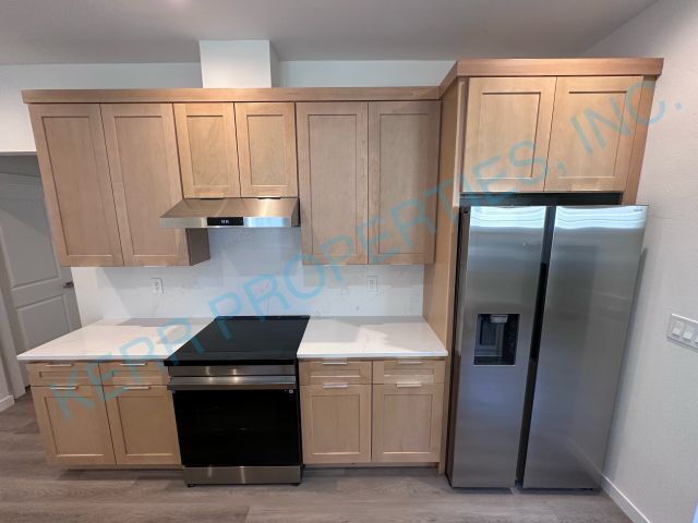 Building Photo - Charming 2-Bed, 2-Bath Duplex Oasis in Hea...