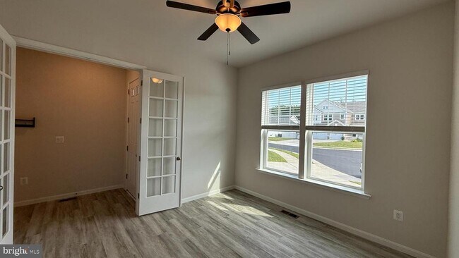 Building Photo - 7515 Oakham Dr
