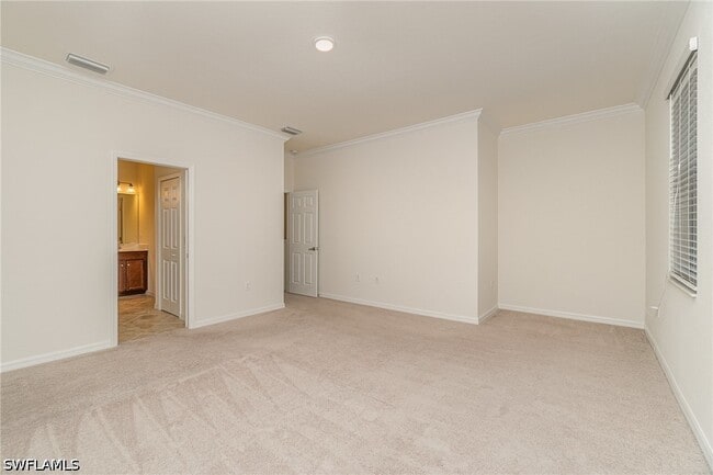 Building Photo - 2740 Blossom Wy