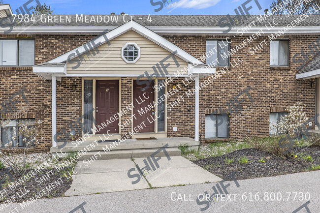 Building Photo - 7984 Green Meadow Ct