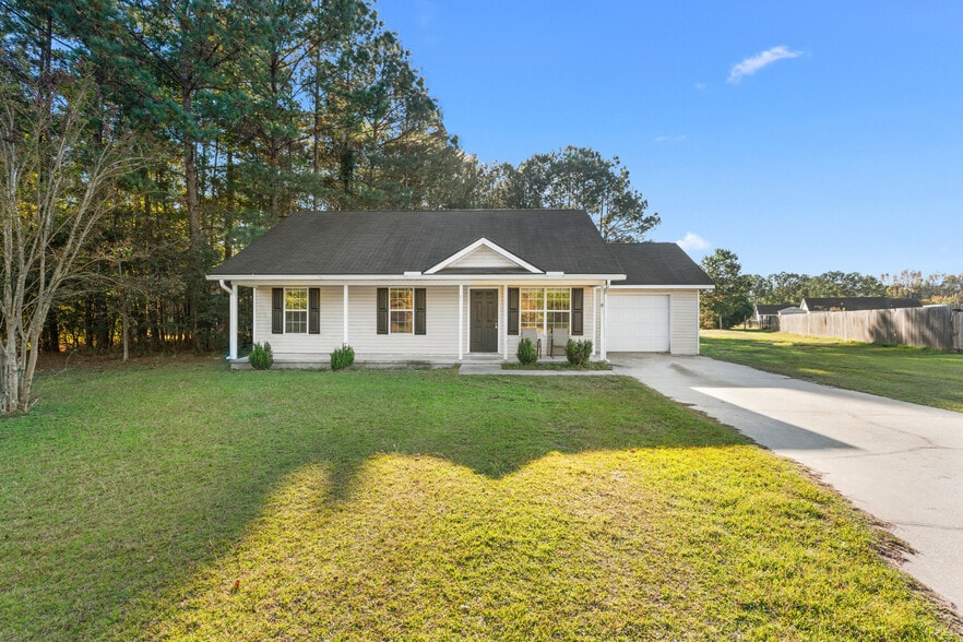 Primary Photo - 306 Lawton Ct