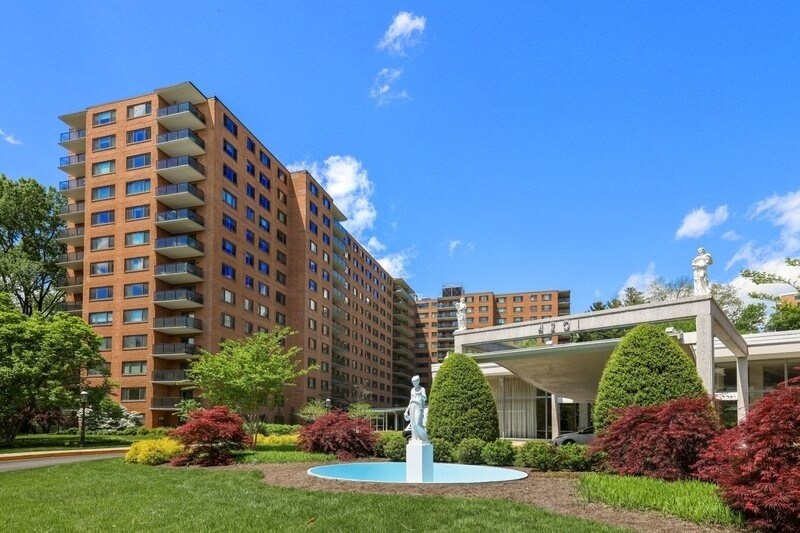 Building Photo - 4201 CATHEDRAL NW