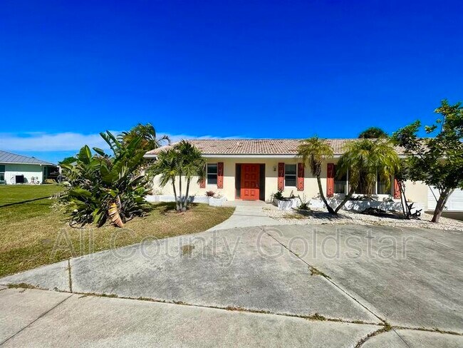 Primary Photo - 1348 Aqui Esta Dr