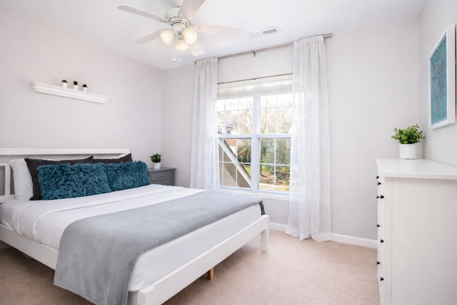 Building Photo - 10301 Rougemont Ln